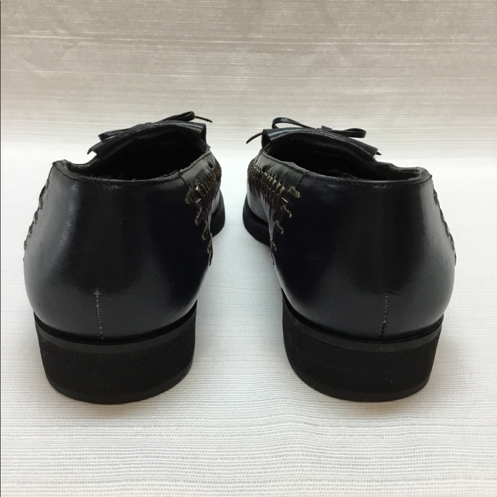 Striking Low 1” Loafers by Margaret J. - Picture 6 of 7